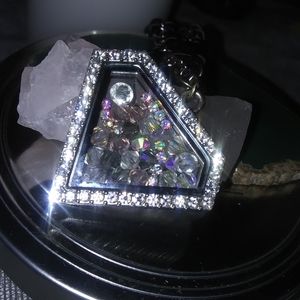 "Bling" Diamond shaped pendant ( necklace)